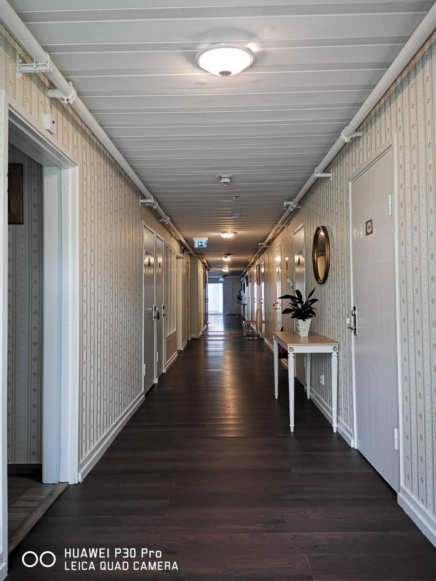 Liahof Hotel Ullared Exterior foto